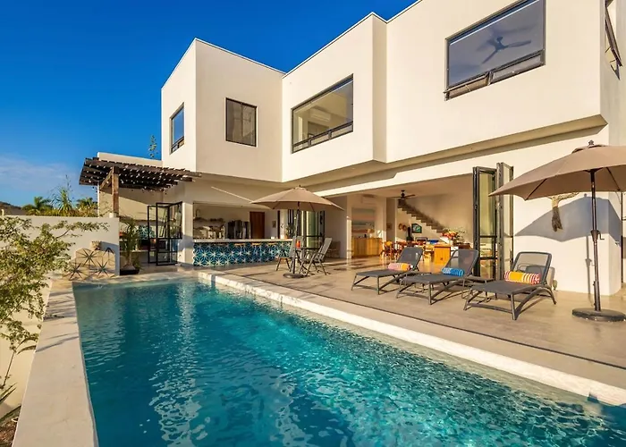 Villa Modern Retreat By The Beach, Rincon Del Afan El Bedito
