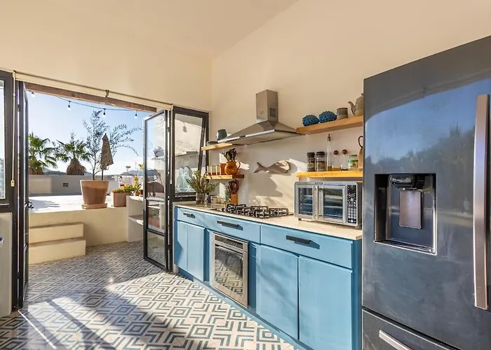 Modern Retreat By The Beach, Rincon Del Afan *