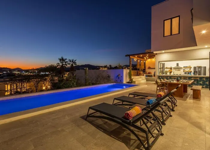 Villa Modern Retreat By The Beach, Rincon Del Afan *